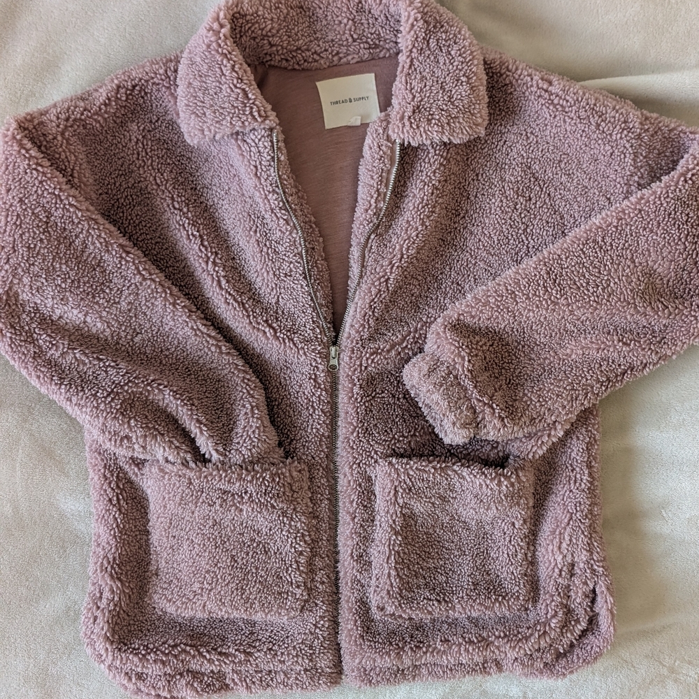 3/$30 Thread & Supply Pink Fleece Sweater